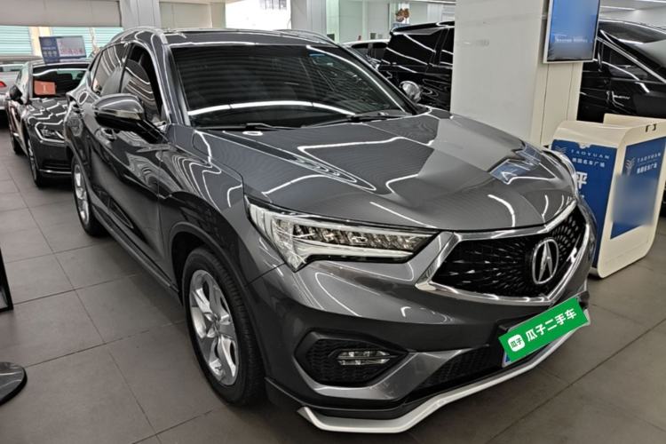 Used Acura CDX 2017 1.5T Four-Wheel Drive Deluxe Stylish Edition Front Right 45 Deg