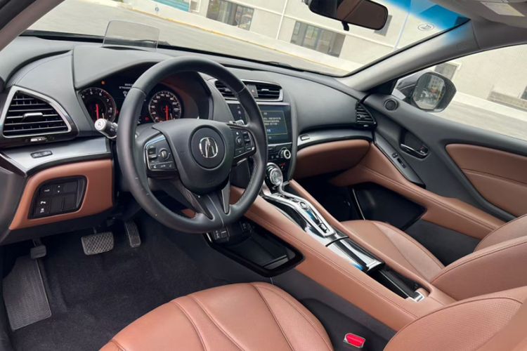 Used Acura CDX 2017 1.5T Four-Wheel Drive Deluxe Stylish Edition Interior 2