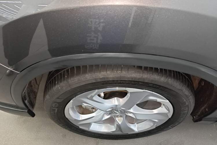 Used Acura CDX 2017 1.5T Four-Wheel Drive Deluxe Stylish Edition Left Front Wheel Hub