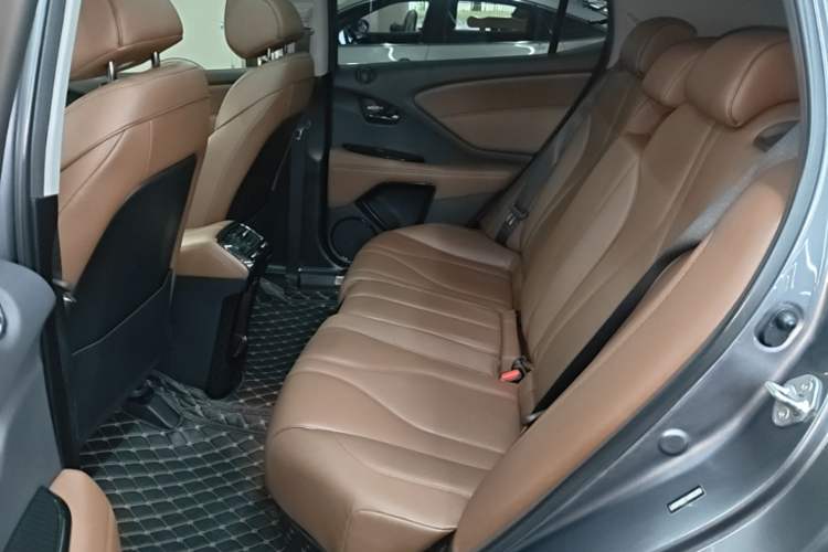 Used Acura CDX 2017 1.5T Four-Wheel Drive Deluxe Stylish Edition Left Rear Seat