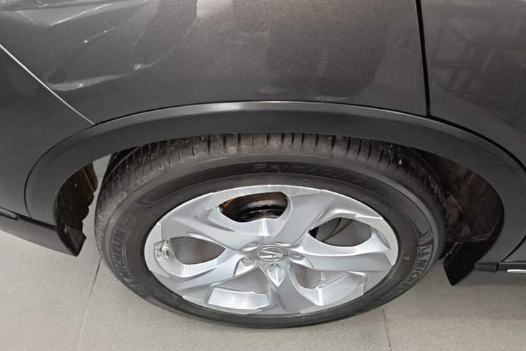 Used Acura CDX 2017 1.5T Four-Wheel Drive Deluxe Stylish Edition Right Rear Wheel Hub