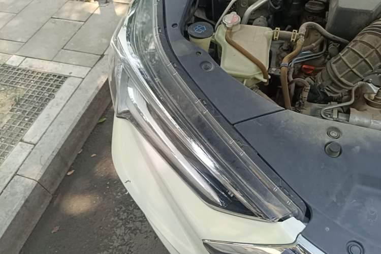 Used Acura CDX 2017 1.5T Four-Wheel Drive Deluxe Stylish Edition Right Front Headlight