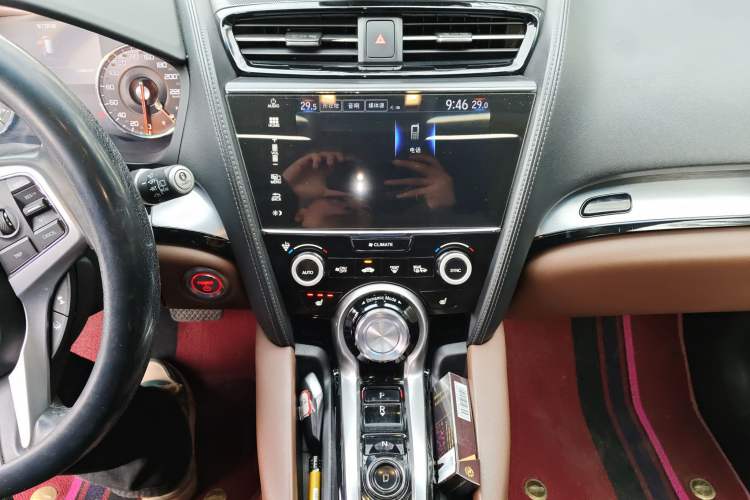 Used Acura CDX 2018 2.0L Two-Wheel Drive Enjoyment Edition Hybrid Audio And AC Panel