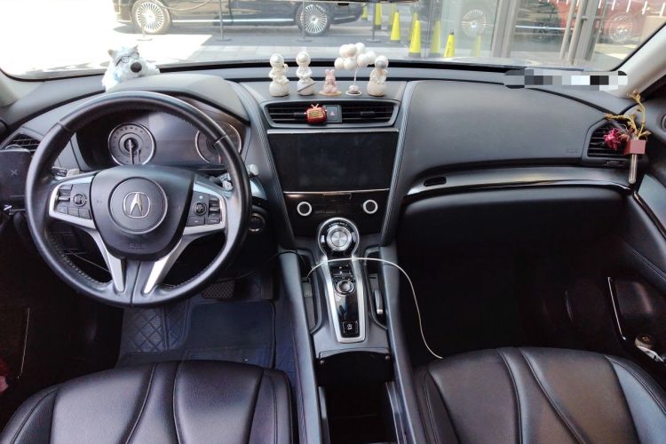 Used Acura CDX  Center Console