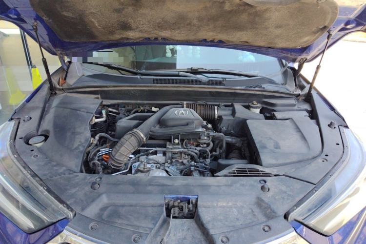 Used Acura CDX  Engine Bay