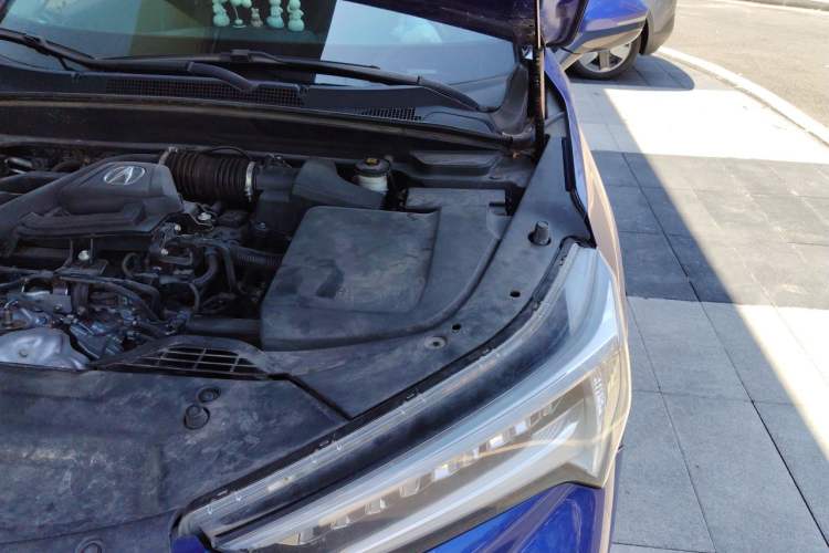 Used Acura CDX  Engine Bay Left