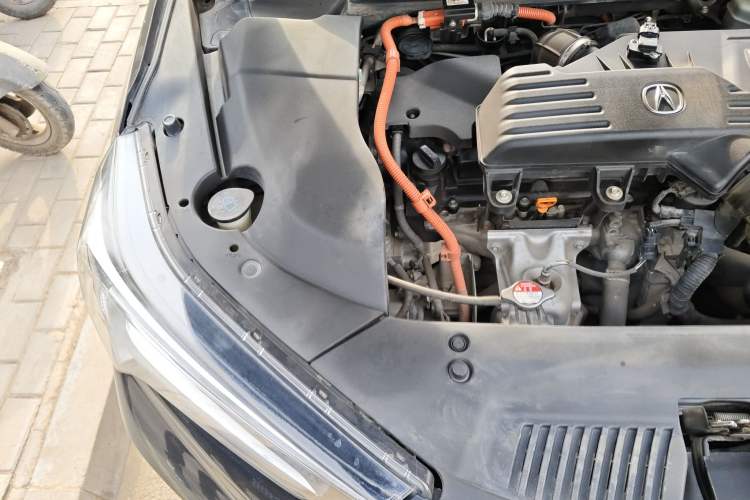 Used Acura CDX 2018 2.0L Two-Wheel Drive Enjoyment Edition Hybrid Engine Bay Right