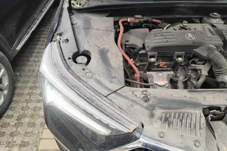 Used Acura CDX 2018 2.0L Two-Wheel Drive Enjoyment Edition Hybrid Engine Bay Right