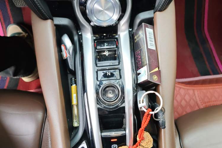 Used Acura CDX 2018 2.0L Two-Wheel Drive Enjoyment Edition Hybrid Gear Lever