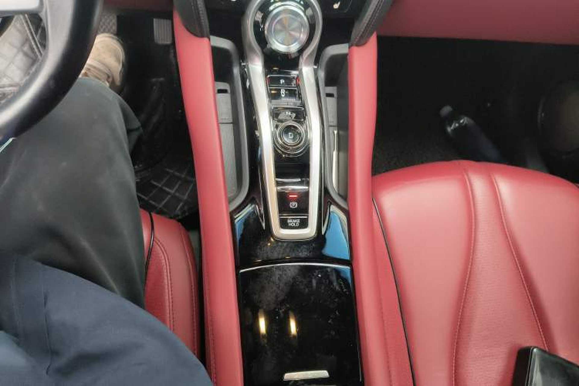 Used Acura CDX 2018 2.0L Two-Wheel Drive Enjoyment Edition Hybrid Gear Lever