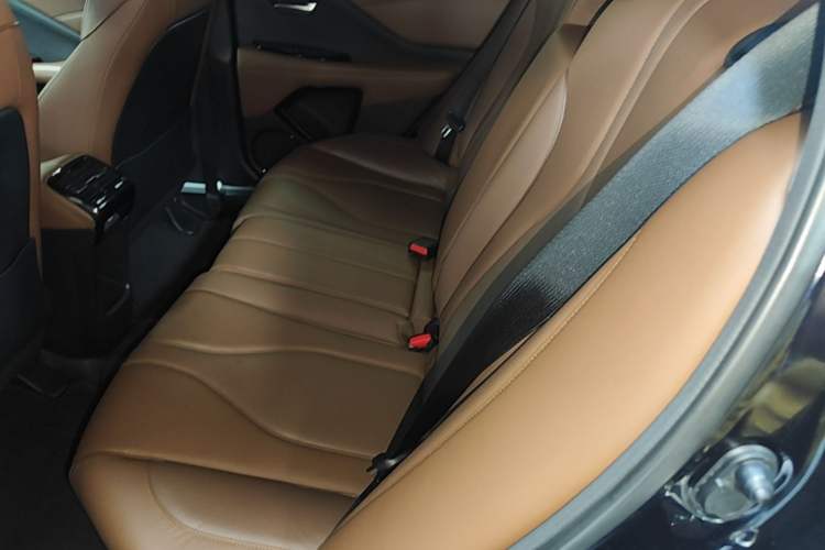 Used Acura CDX 2018 2.0L Two-Wheel Drive Comfort Edition Hybrid Left Rear Seat