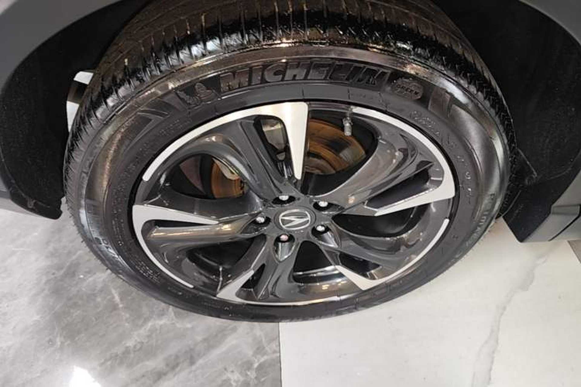 Used Acura CDX 2018 2.0L Two-Wheel Drive Comfort Edition Hybrid Right Rear Wheel Hub
