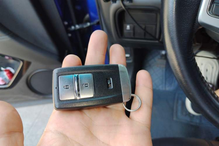 Used Acura CDX  Vehicle Key