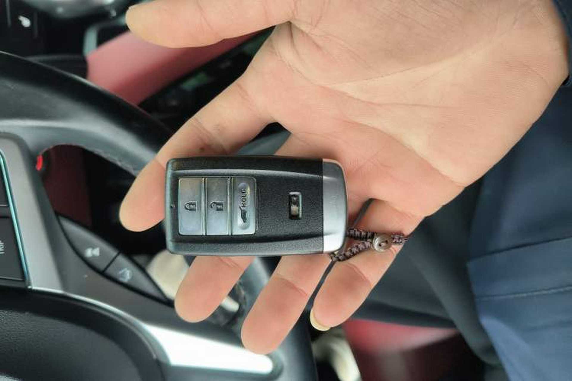 Used Acura CDX 2018 2.0L Two-Wheel Drive Enjoyment Edition Hybrid Vehicle Key