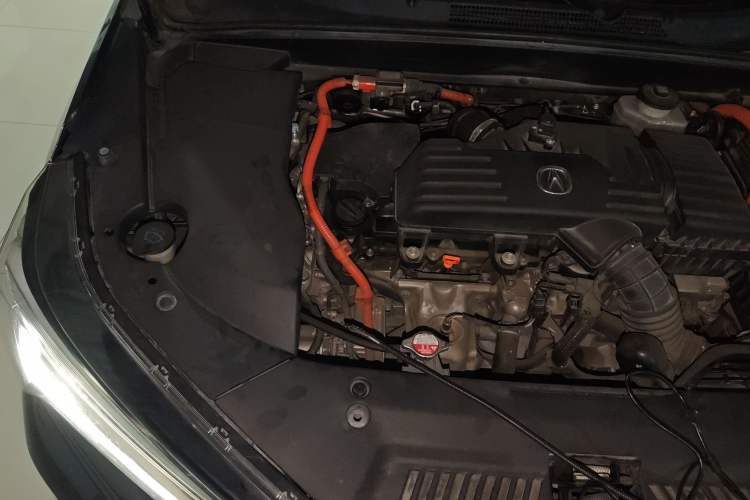 Used Acura CDX 2018 2.0L Two-Wheel Drive Comfort Edition Hybrid Engine Bay Right