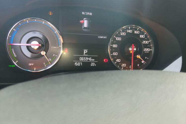 Used Acura CDX 2018 2.0L Two-Wheel Drive Enjoyment Edition Hybrid Odometer Close Up