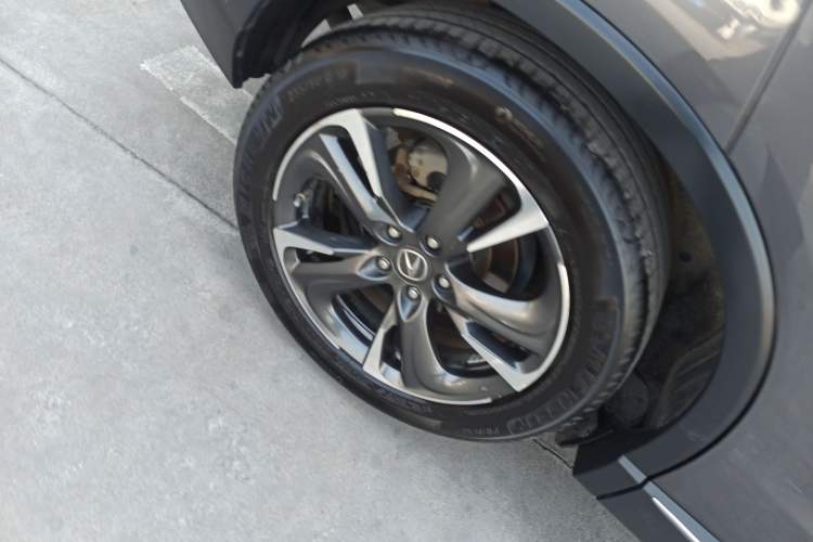Used Acura CDX 2018 2.0L Two-Wheel Drive Comfort Edition Hybrid Right Rear Wheel Hub