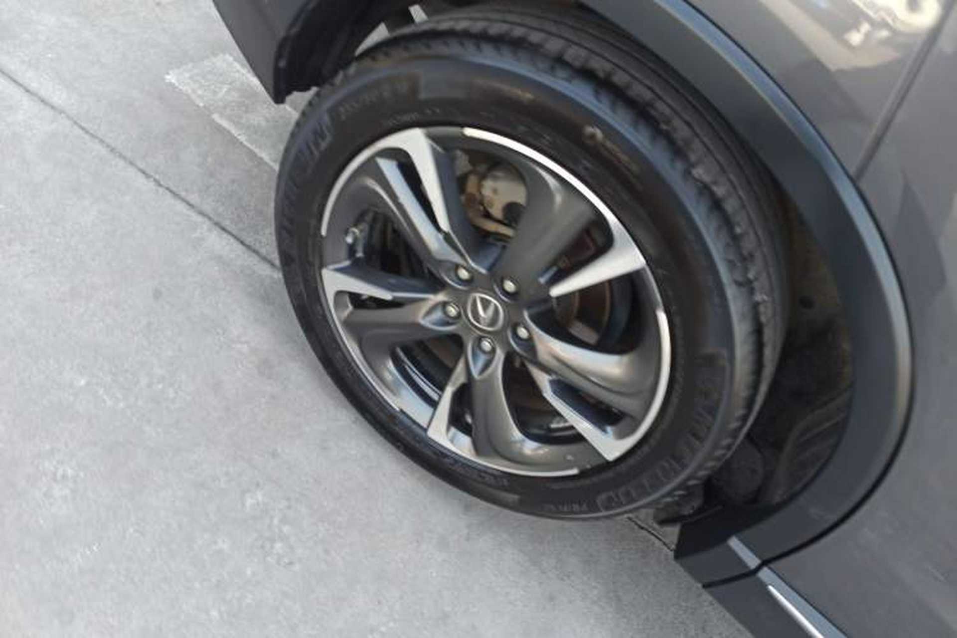 Used Acura CDX 2018 2.0L Two-Wheel Drive Comfort Edition Hybrid Right Rear Wheel Hub