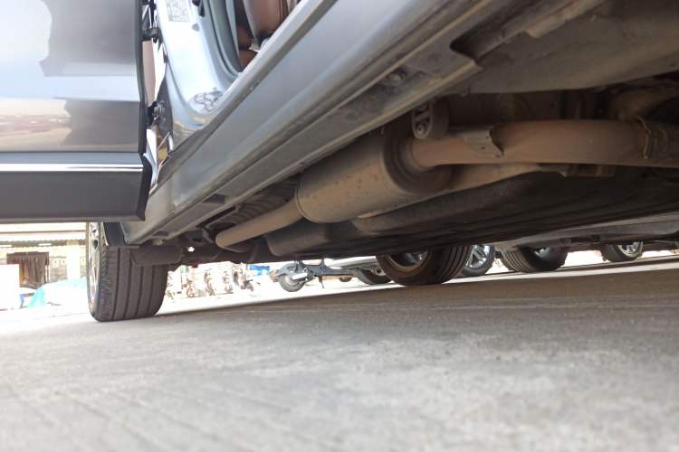 Used Acura CDX 2018 2.0L Two-Wheel Drive Comfort Edition Hybrid Right Side Sill