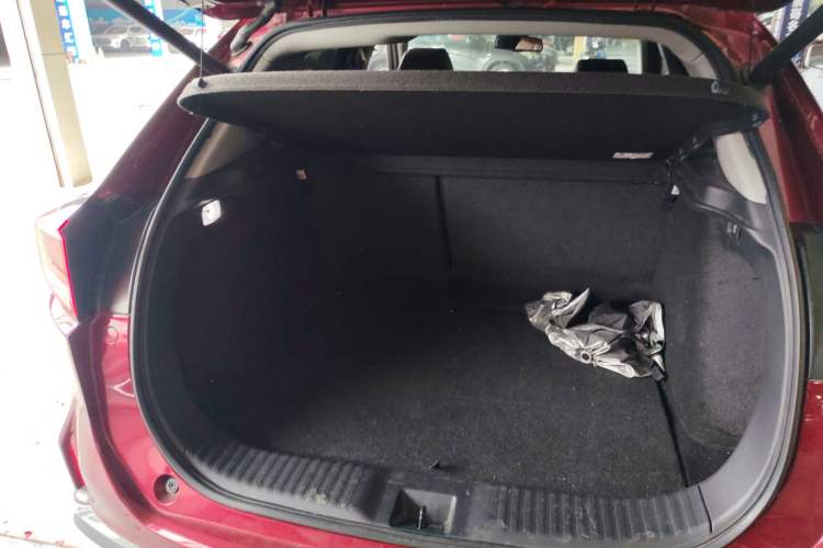 Used Acura CDX 2018 2.0L Two-Wheel Drive Comfort Edition Hybrid Trunk