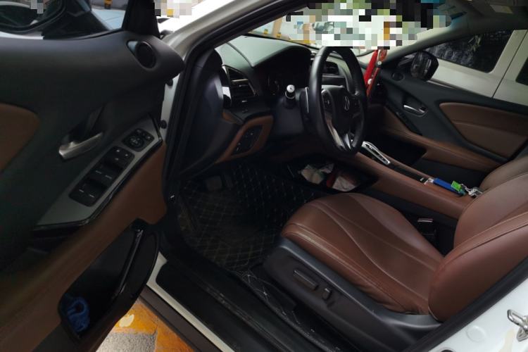 Used Acura CDX 2018 2.0L Two-Wheel Drive Comfort Edition Hybrid Driver Seat