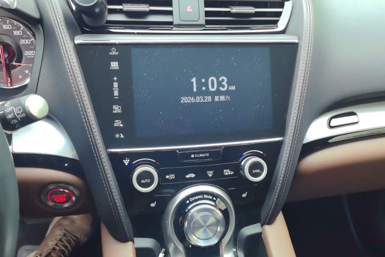 Used Acura CDX 2019 1.5T Two-Wheel Drive Deluxe Edition Audio And AC Panel