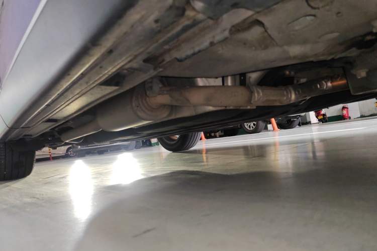 Used Acura CDX 2019 1.5T Two-Wheel Drive Deluxe Edition Chassis Front Right