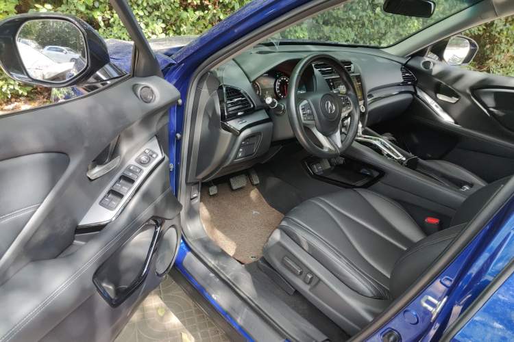 Used Acura CDX 2019 1.5T Two-Wheel Drive Deluxe Edition Driver Seat