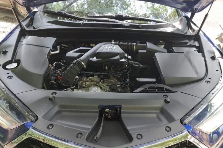 Used Acura CDX 2019 1.5T Two-Wheel Drive Deluxe Edition Engine Bay