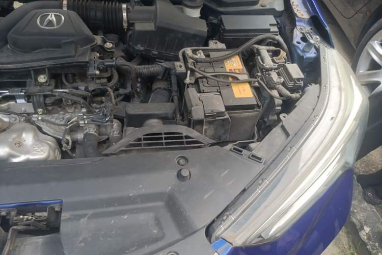 Used Acura CDX 2019 1.5T Two-Wheel Drive Enjoyment Edition Engine Bay Left