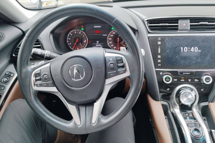 Used Acura CDX 2019 1.5T Two-Wheel Drive Deluxe Edition Interior 2