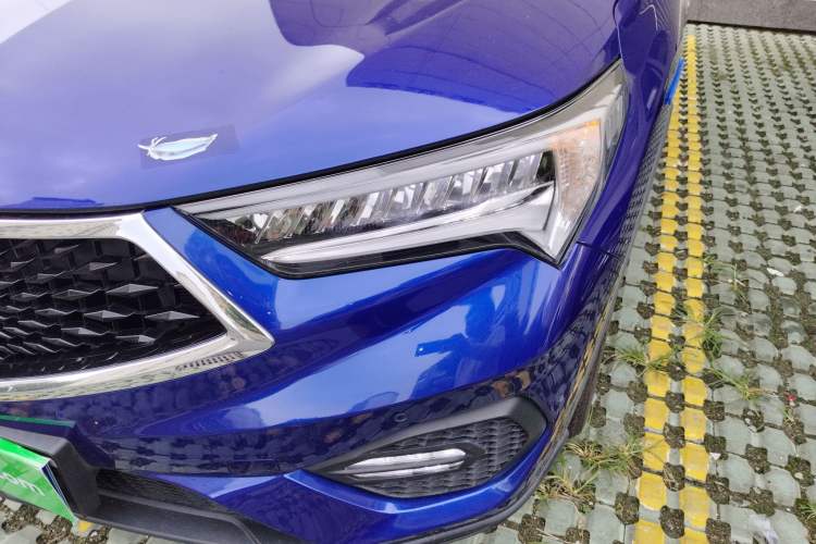 Used Acura CDX 2019 1.5T Two-Wheel Drive Deluxe Edition Left Front Headlight