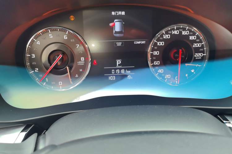 Used Acura CDX 2019 1.5T Two-Wheel Drive Deluxe Edition Odometer Close Up