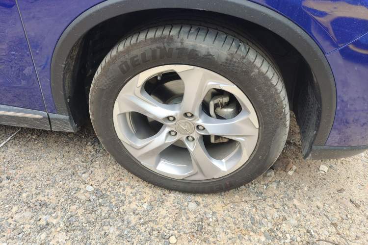 Used Acura CDX 2019 1.5T Two-Wheel Drive Enjoyment Edition Right Front Wheel Hub