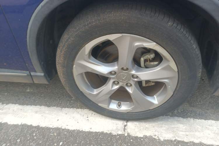 Used Acura CDX 2019 1.5T Two-Wheel Drive Enjoyment Edition Right Front Wheel Hub
