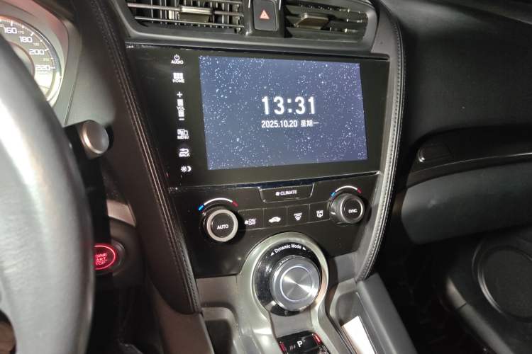 Used Acura CDX 2019 1.5T Two-Wheel Drive Comfort Edition Audio And AC Panel