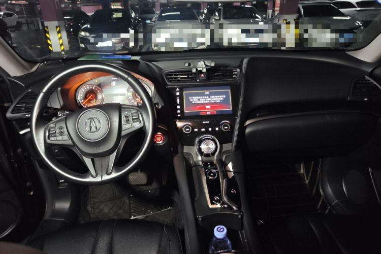 Used Acura CDX 2019 1.5T Two-Wheel Drive Comfort Edition Center Console
