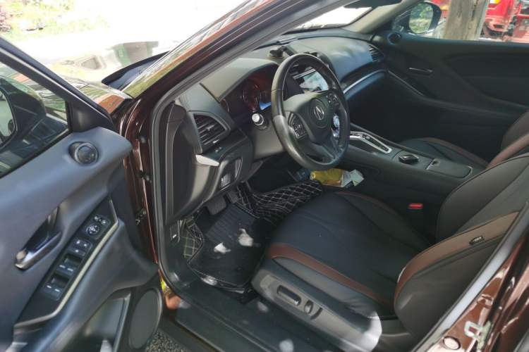 Used Acura CDX 2019 1.5T Two-Wheel Drive Comfort Edition Driver Seat