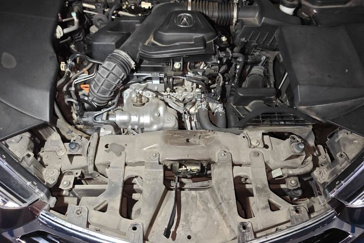 Used Acura CDX 2019 1.5T Two-Wheel Drive Comfort Edition Engine Bay