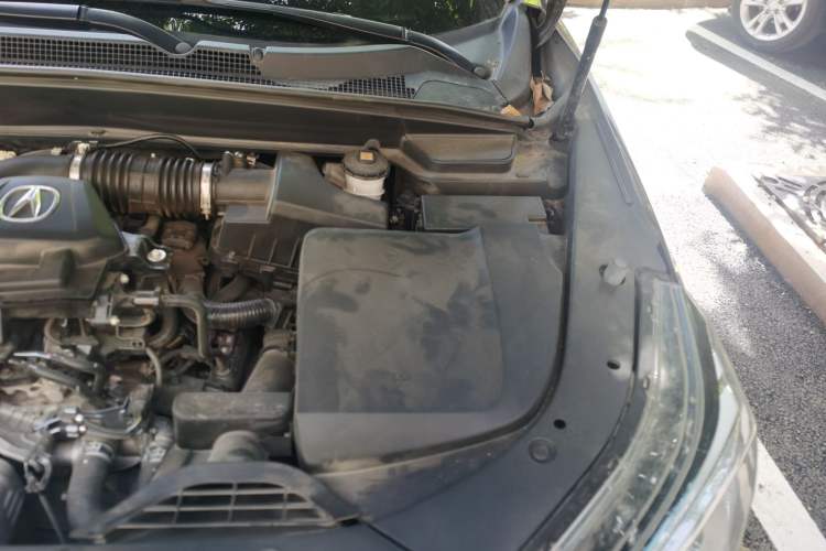Used Acura CDX 2019 1.5T Two-Wheel Drive Comfort Edition Engine Bay Left