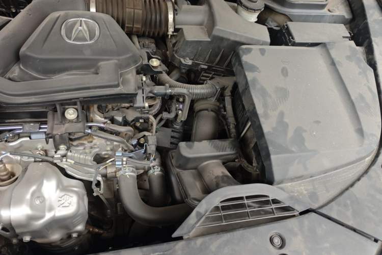 Used Acura CDX 2019 1.5T Two-Wheel Drive Deluxe Edition Engine Bay Left