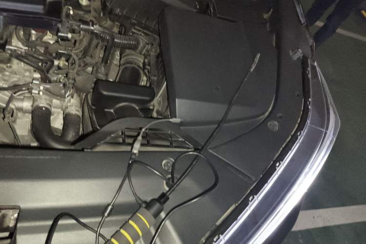 Used Acura CDX 2019 1.5T Two-Wheel Drive Deluxe Edition Engine Bay Left
