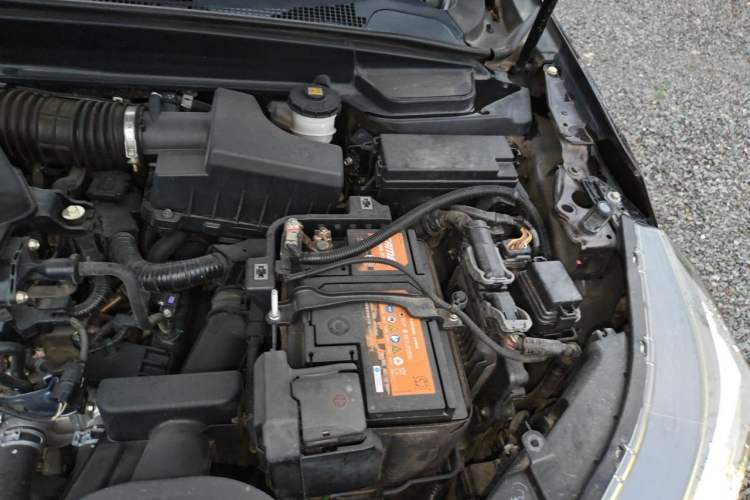 Used Acura CDX 2019 1.5T Two-Wheel Drive Deluxe Edition Engine Bay Left
