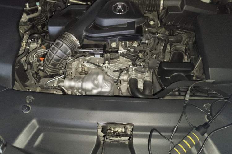 Used Acura CDX 2019 1.5T Two-Wheel Drive Deluxe Edition Engine Bay