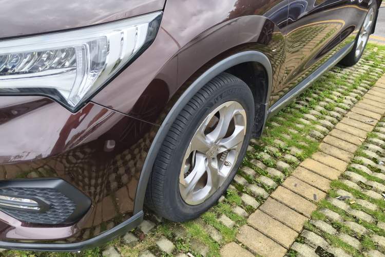 Used Acura CDX 2019 1.5T Two-Wheel Drive Deluxe Edition Exterior 7
