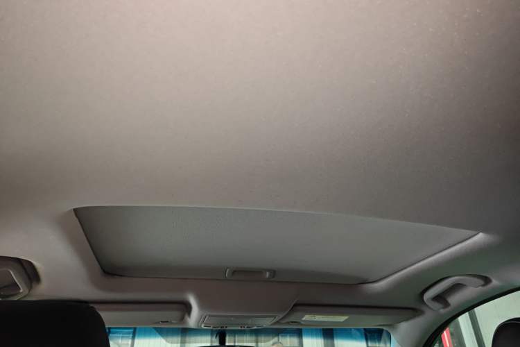 Used Acura CDX 2019 1.5T Two-Wheel Drive Comfort Edition Headliner