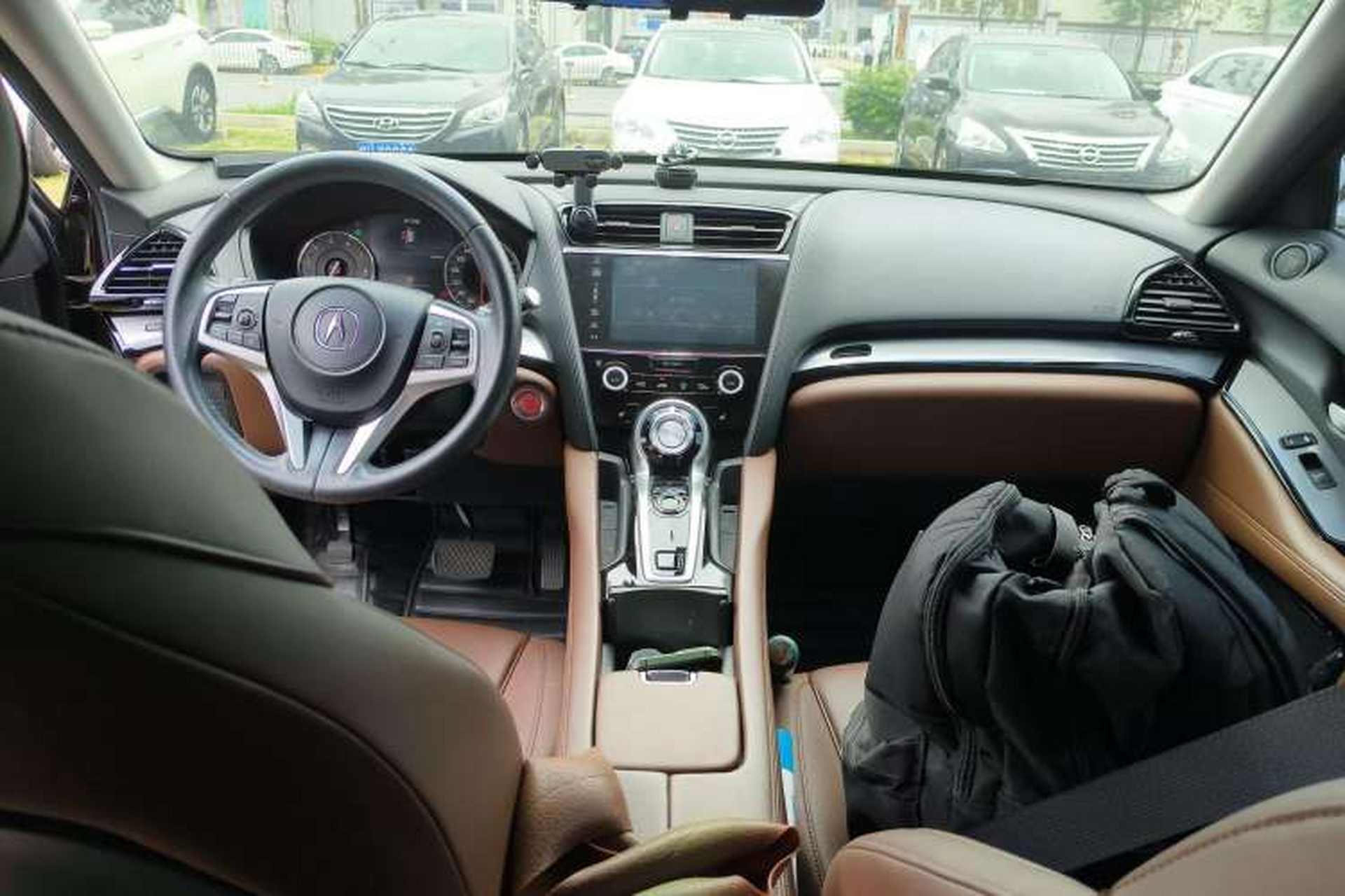 Used Acura CDX 2019 1.5T Two-Wheel Drive Deluxe Edition Interior 2