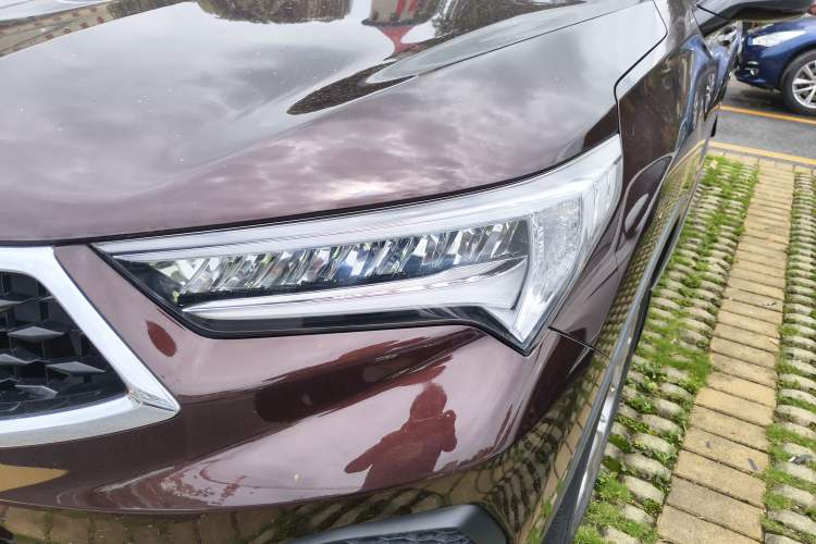 Used Acura CDX 2019 1.5T Two-Wheel Drive Deluxe Edition Left Front Headlight