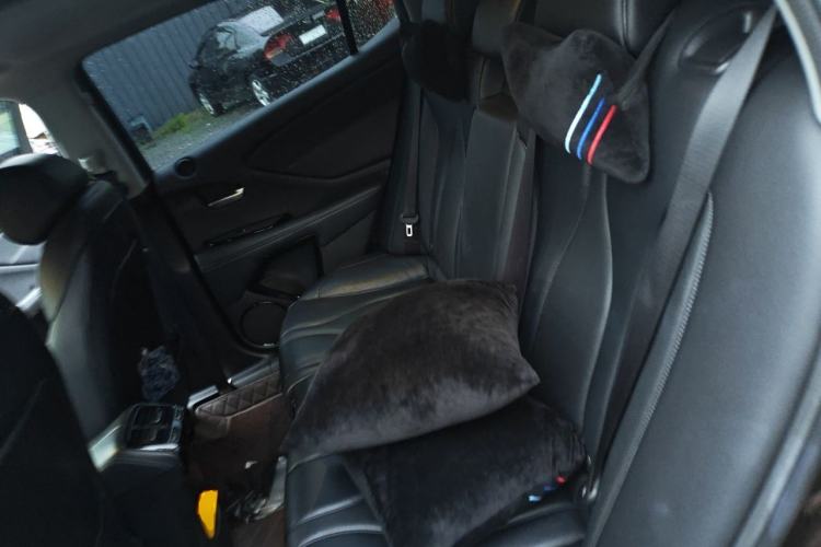 Used Acura CDX 2019 1.5T Two-Wheel Drive Deluxe Edition Left Rear Seat