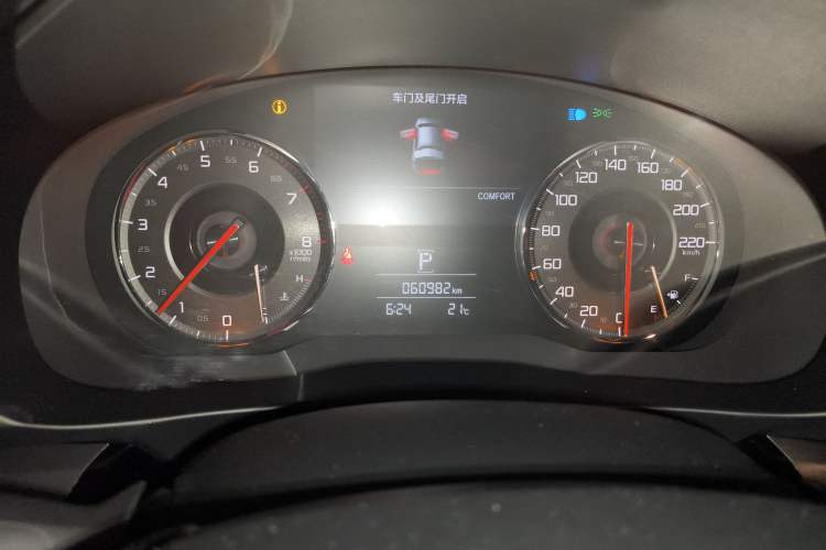 Used Acura CDX 2019 1.5T Two-Wheel Drive Deluxe Edition Odometer Close Up